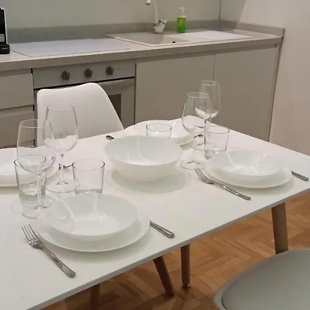 Luxury House Lupetta 3-3